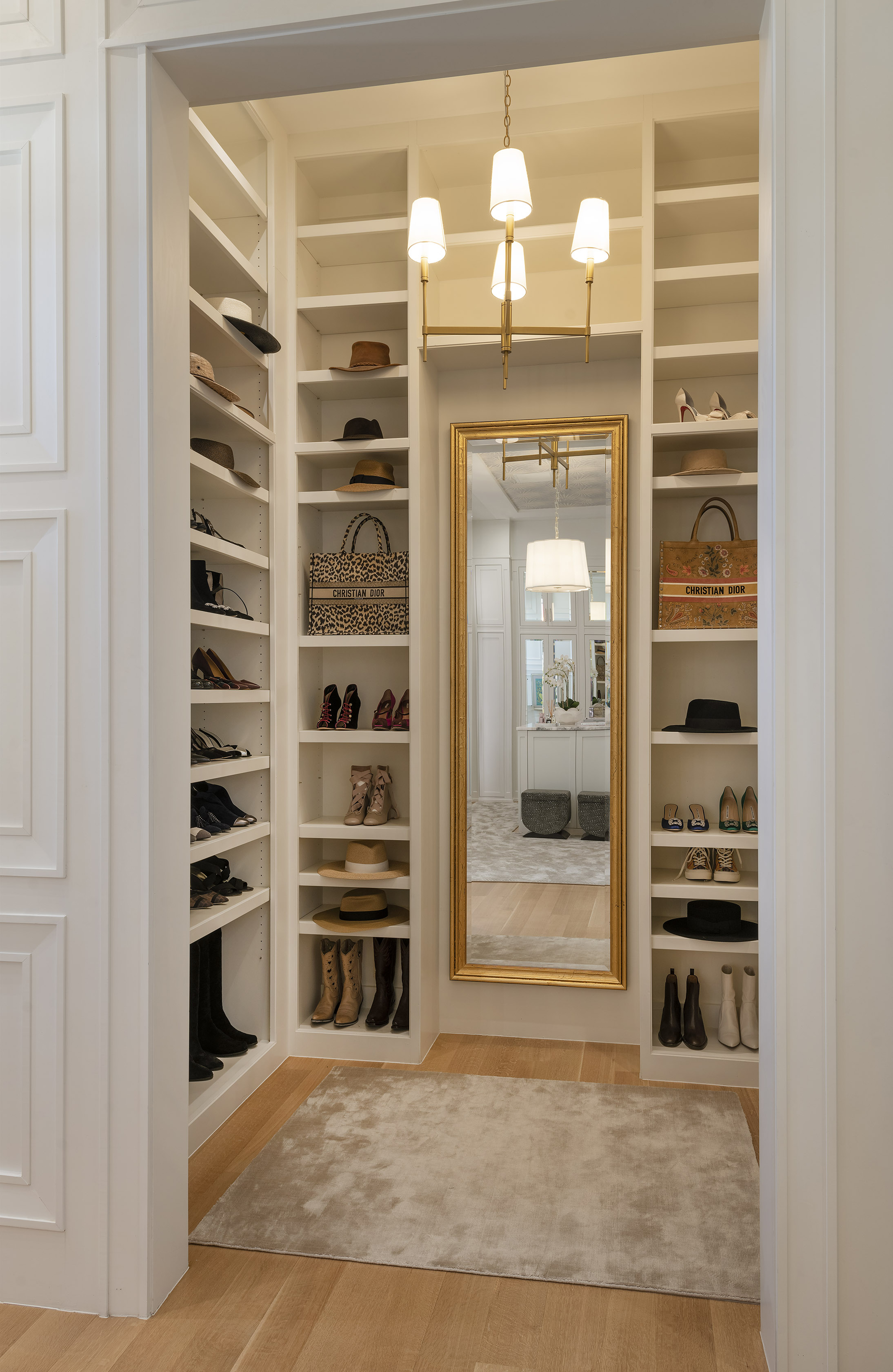 modern-luxury-closet  Interior Design Ideas