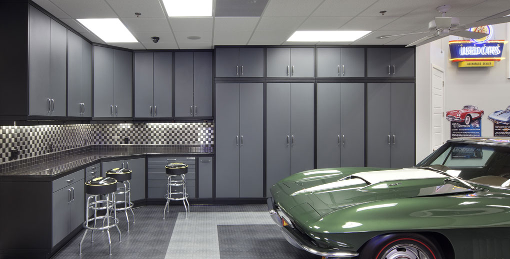 Create a luxury garage for your car collection with Baldhead