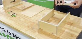Lockdowel drawer box assembly