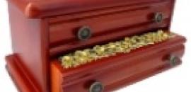 ICA-chest-of-drawers-polyurethane-topcoat-thumb.jpg