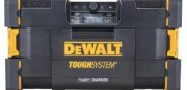 dewalt-tough-system-radio-and-charger-6.jpg