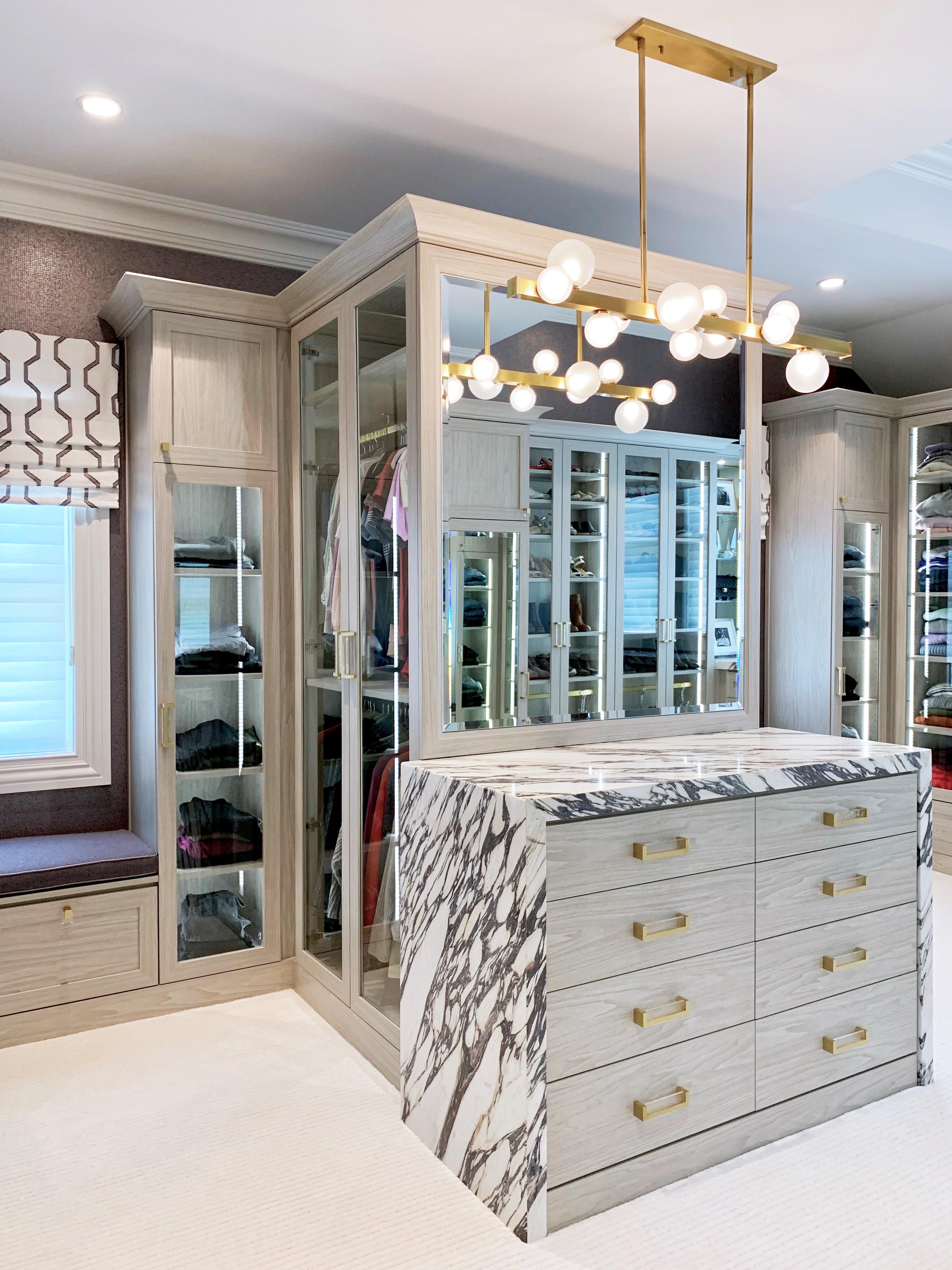 Luxury Walk-in Closets No Longer a Luxury — Platinum Kitchen Designs