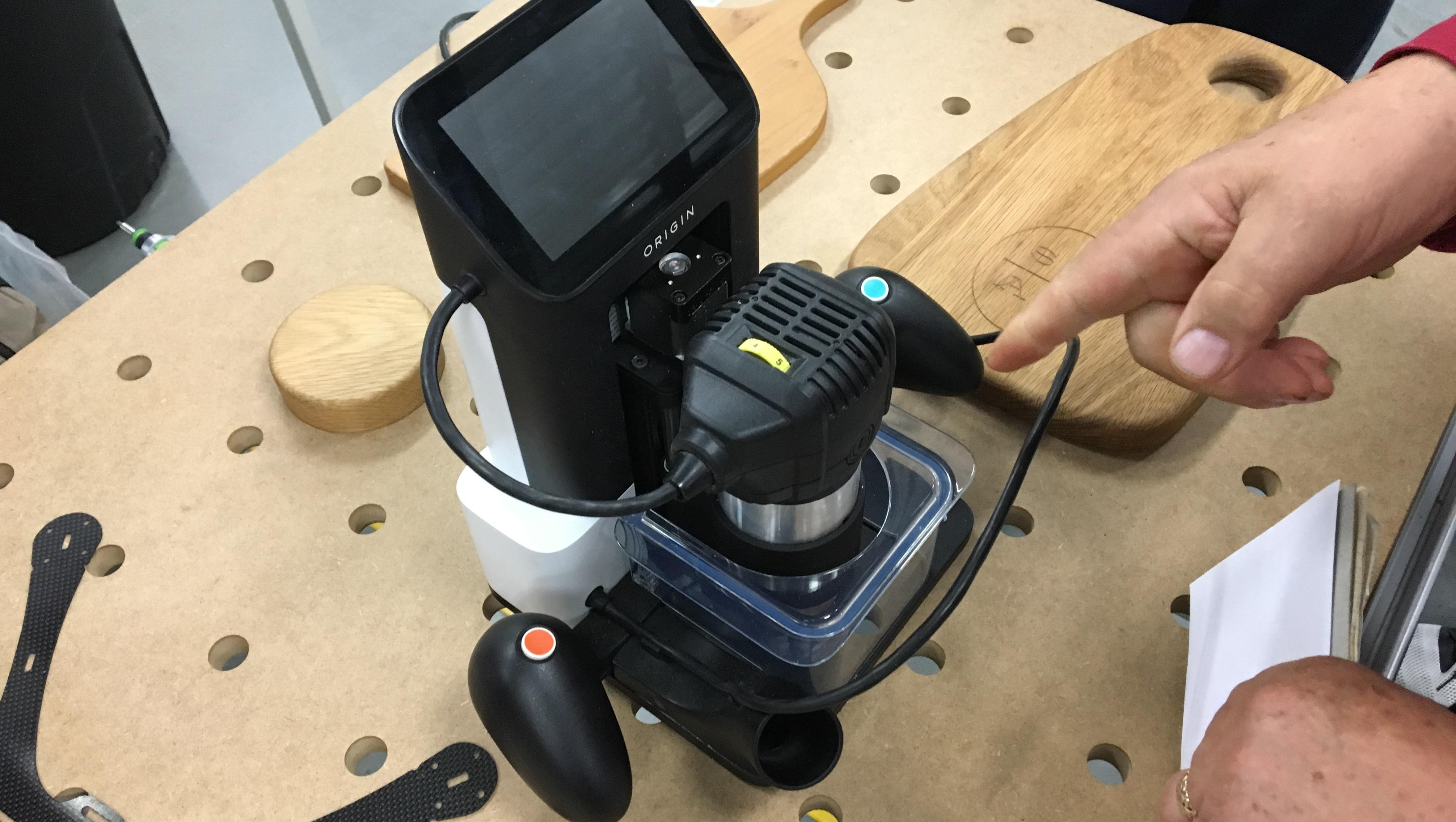 Shaper-Tools-Shaper-Origin.jpg Shaper-Tools-Shaper-Origin.jpg