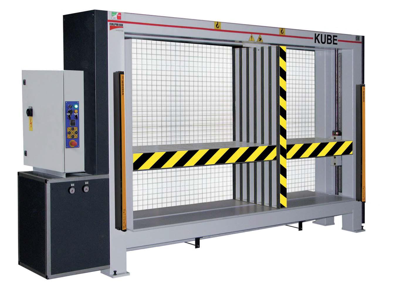 italpresse-kube-clamp.jpg italpresse-kube-clamp.jpg