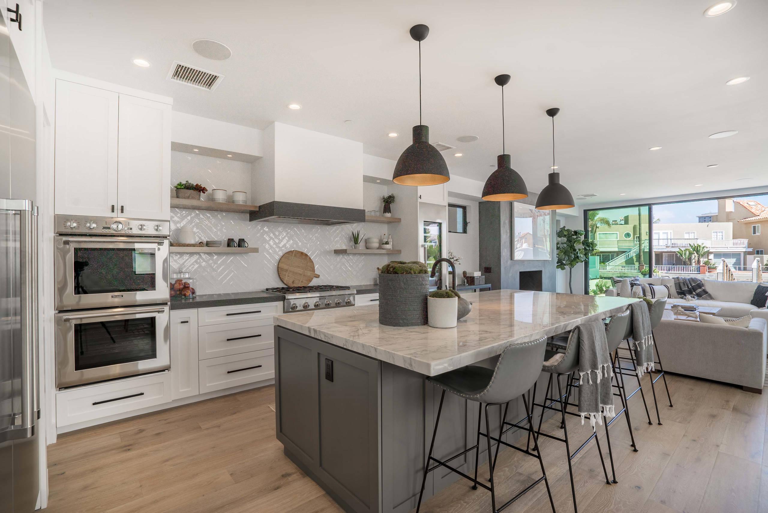 Open Shelving vs. Cabinets: Which Is Better? - Laurysen Kitchen Design