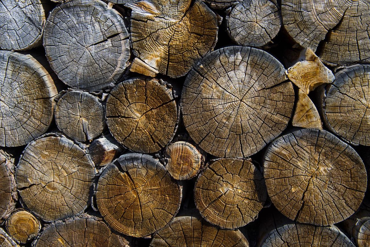 logs-oak.jpg